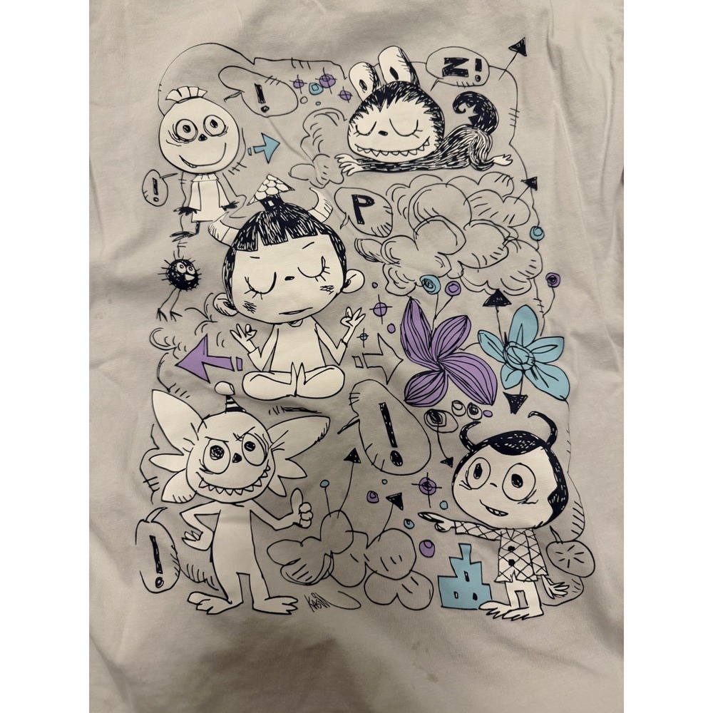 Uniqlo x POP MART UT Graphic T-Shirt Sz M The Monsters Labubu Gray New Japan